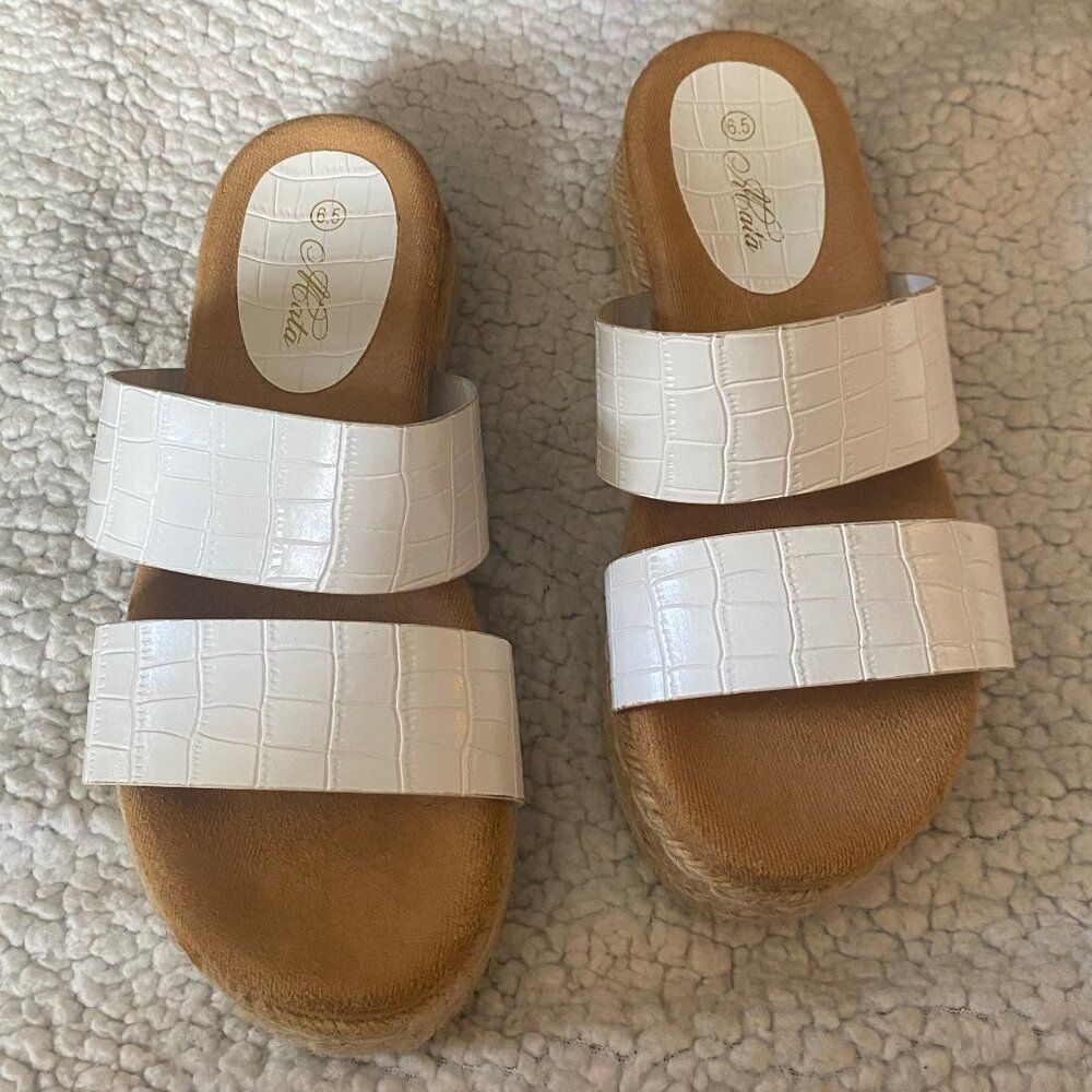 Faith White Croc Embossed Double Strap Platform Espadrille Slides Size 6.5
